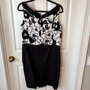 Lafayette 148 New York Monochrome Floral Mini Dress